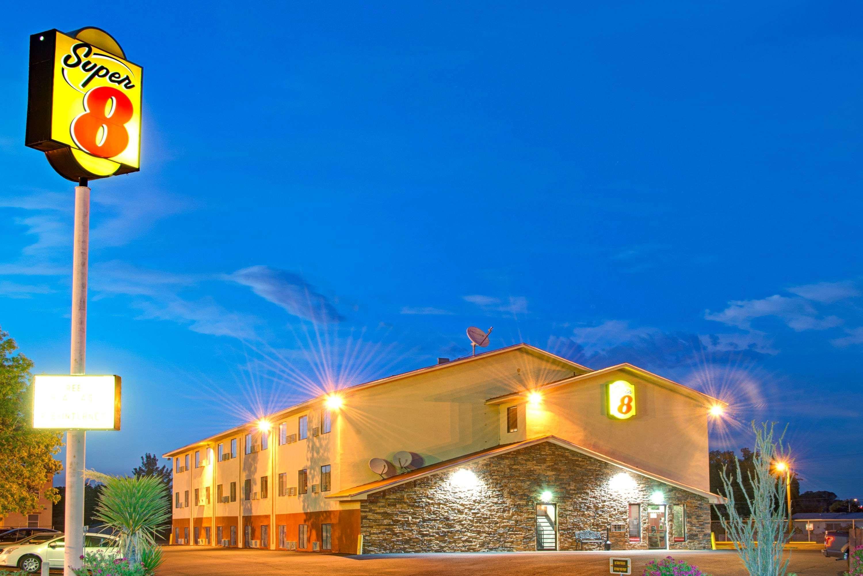 Super 8 By Wyndham Las Cruces University Area Εξωτερικό φωτογραφία